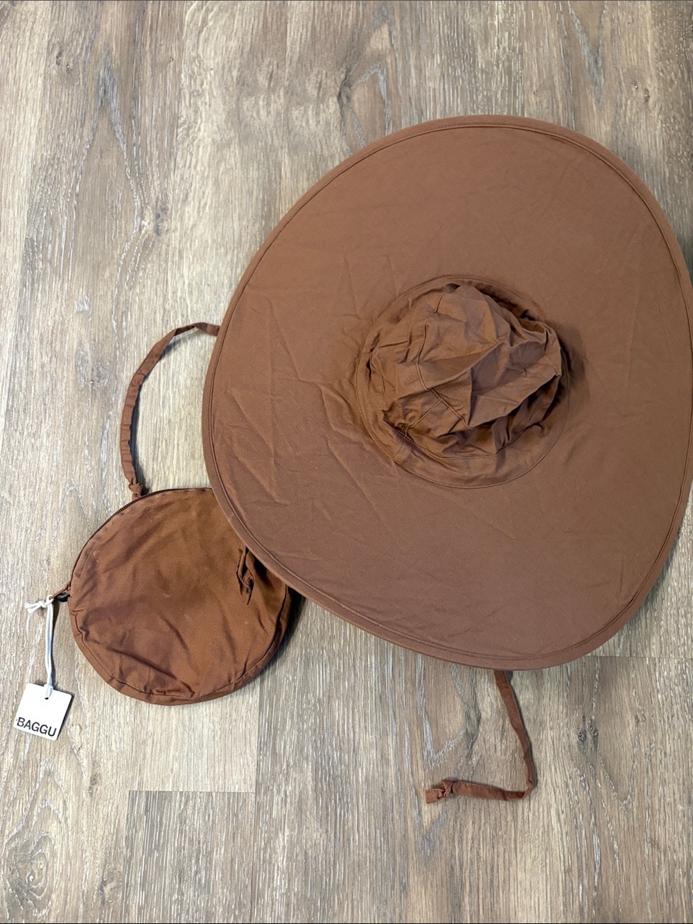 Baggu Packable wide brim hat